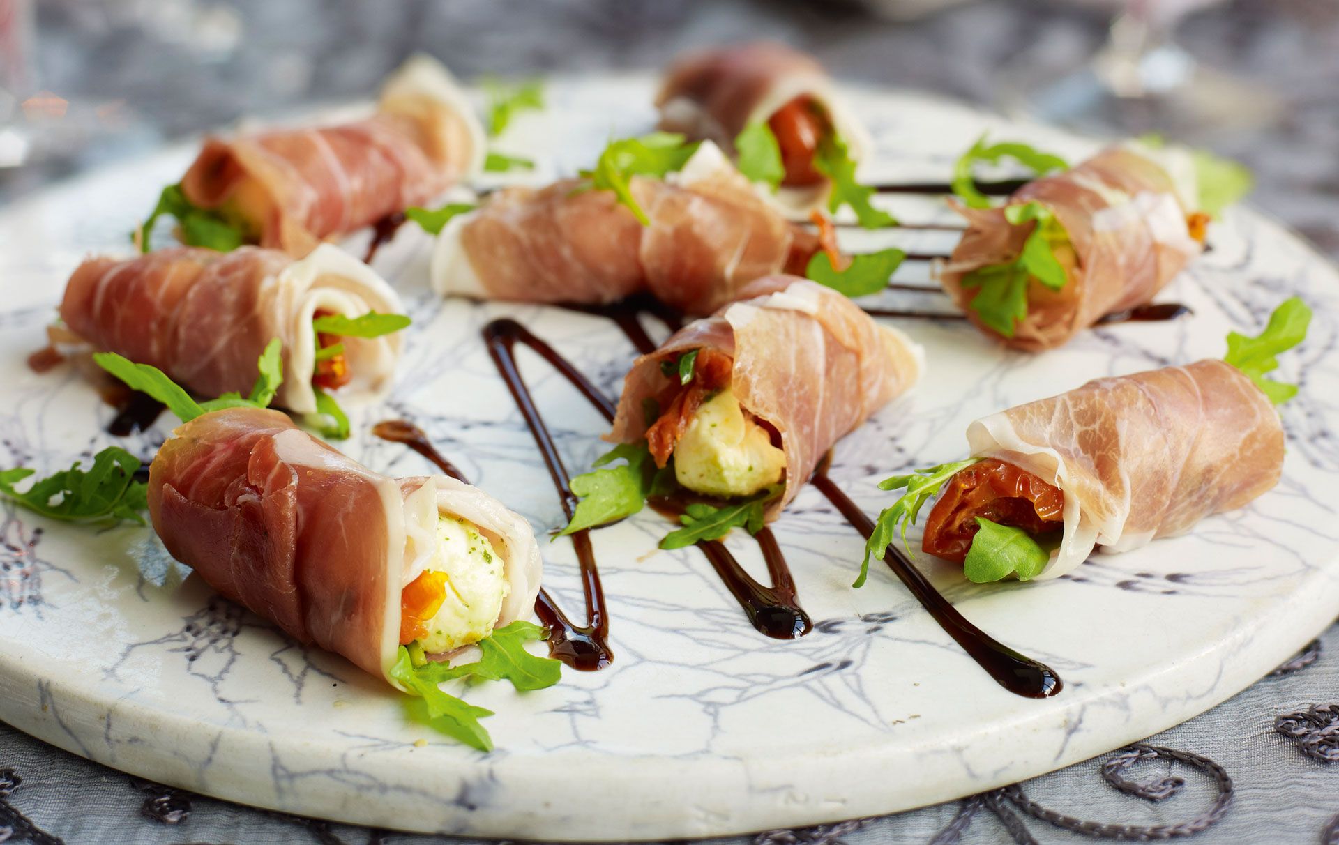 Parma ham and mozzarella bites recipe