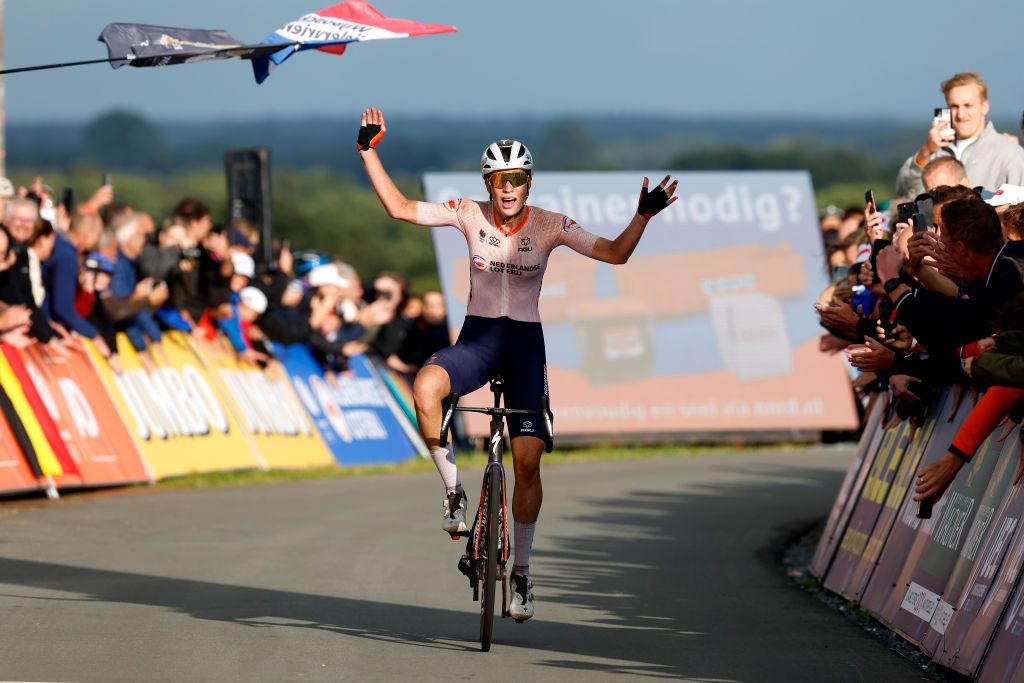 COLDUVAM NETHERLANDS SEPTEMBER 23 Mischa Bredewold of The Netherlands celebrates at finish line as European Champion winner during the 29th UEC Road Cycling European Championships 2023 Elite Womens Road Race a 1296km one day race from Meppel to Col du Vam Vamberg UCIWWT on September 23 2023 in Col du Vam Vamberg Netherlands Photo by Bas CzerwinskiGetty Images
