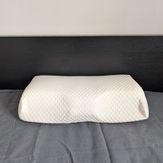Groove Adjustable Memory Foam pillow being tested