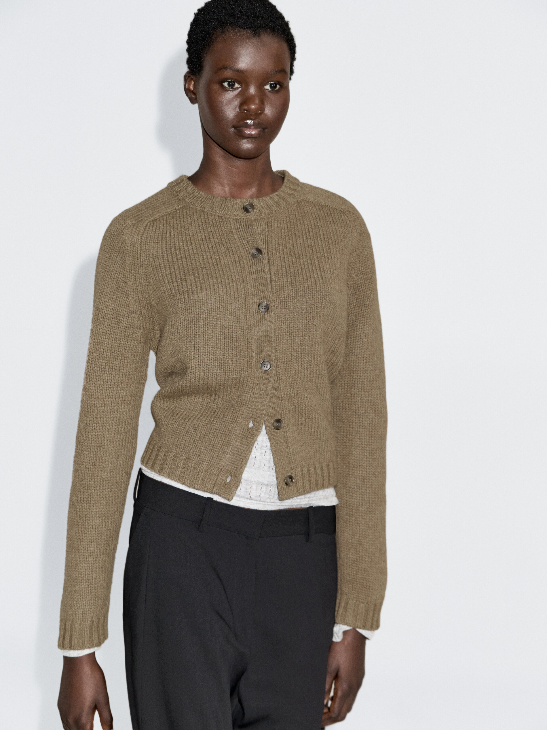 100% Wool Raglan Sleeve Knit Cardigan