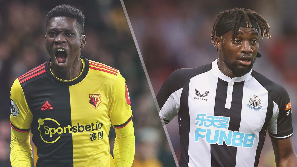 Ismaila Sarr of Watford and Allan Saint-Maximin of Newcastle 