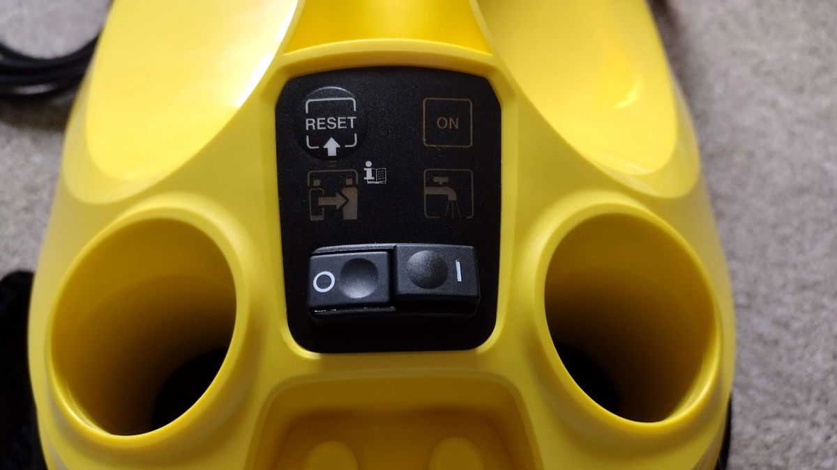 Karcher SC3 EasyFix steam cleaner review | Top Ten Reviews