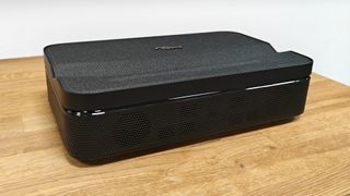 Optoma Photon Go portable UST projector