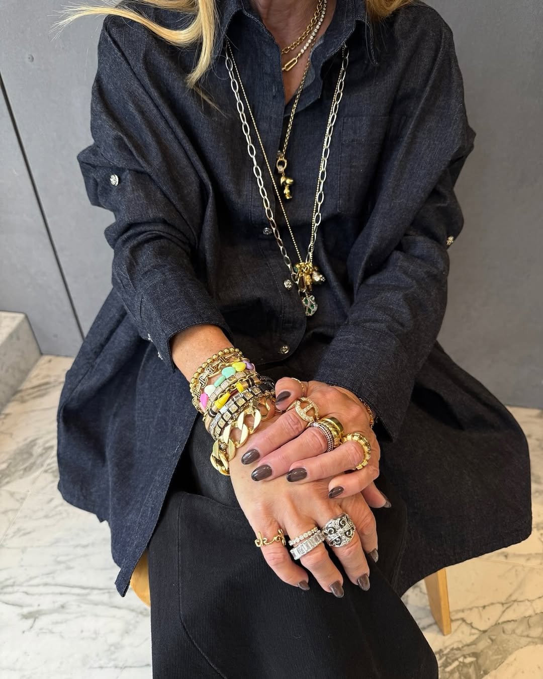 lori hirshleifer posing with her everyday investment jewellery