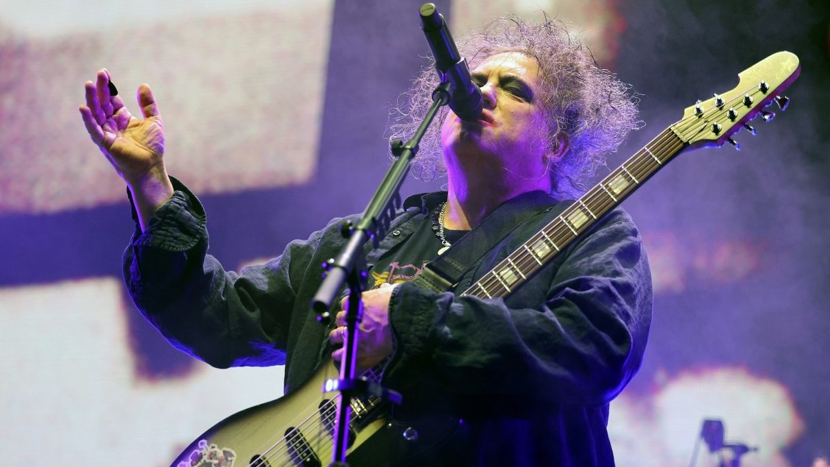 The Cure&#039;s Robert Smith