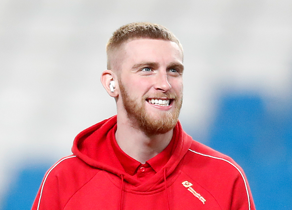 Oli McBurnie plays for Sheffield United after dropping out of Scotland