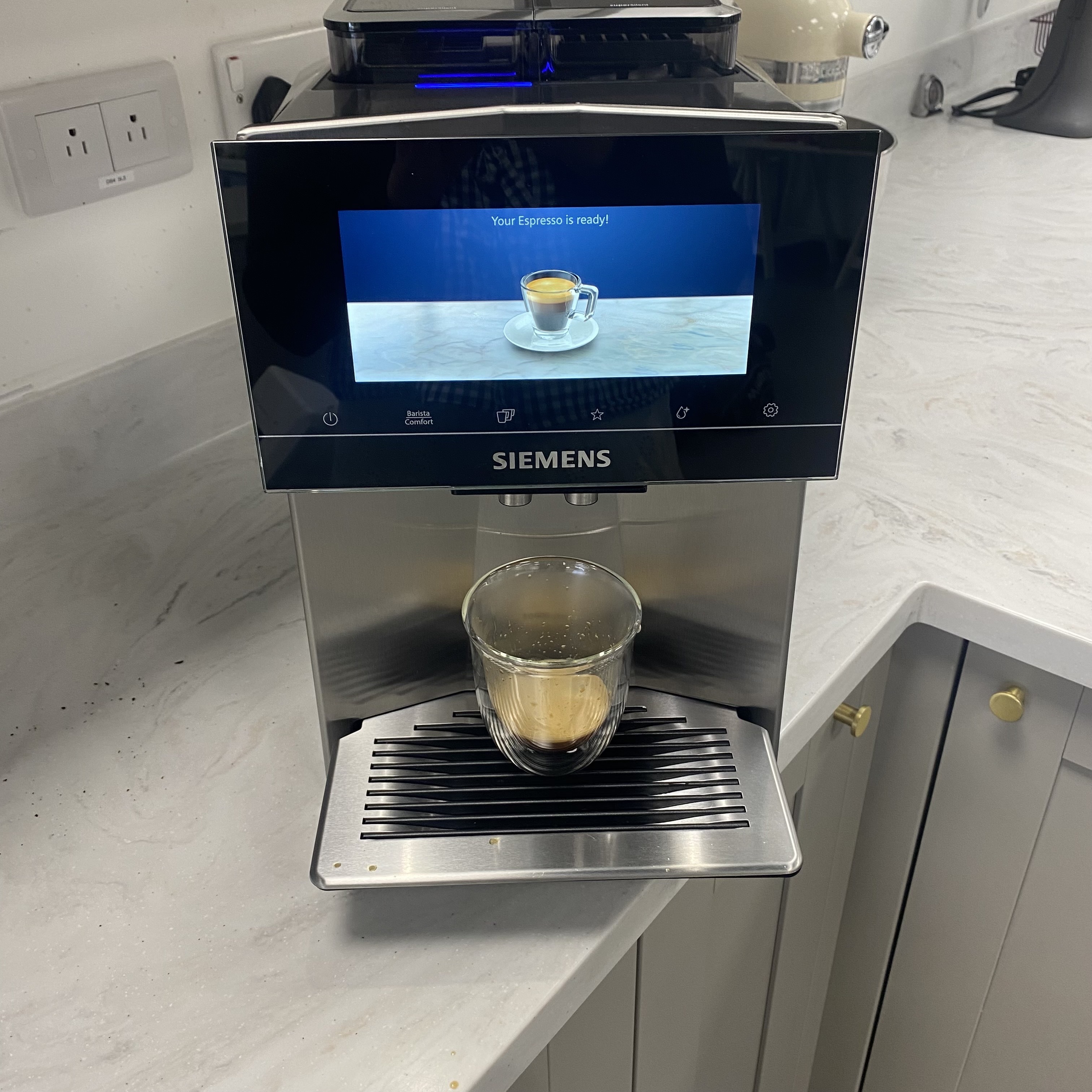 Testing the SiemensEQ900 plus