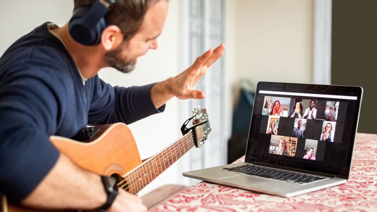 Realtime virtual jamming, rehearsal and performance could now be possible with JackTrip