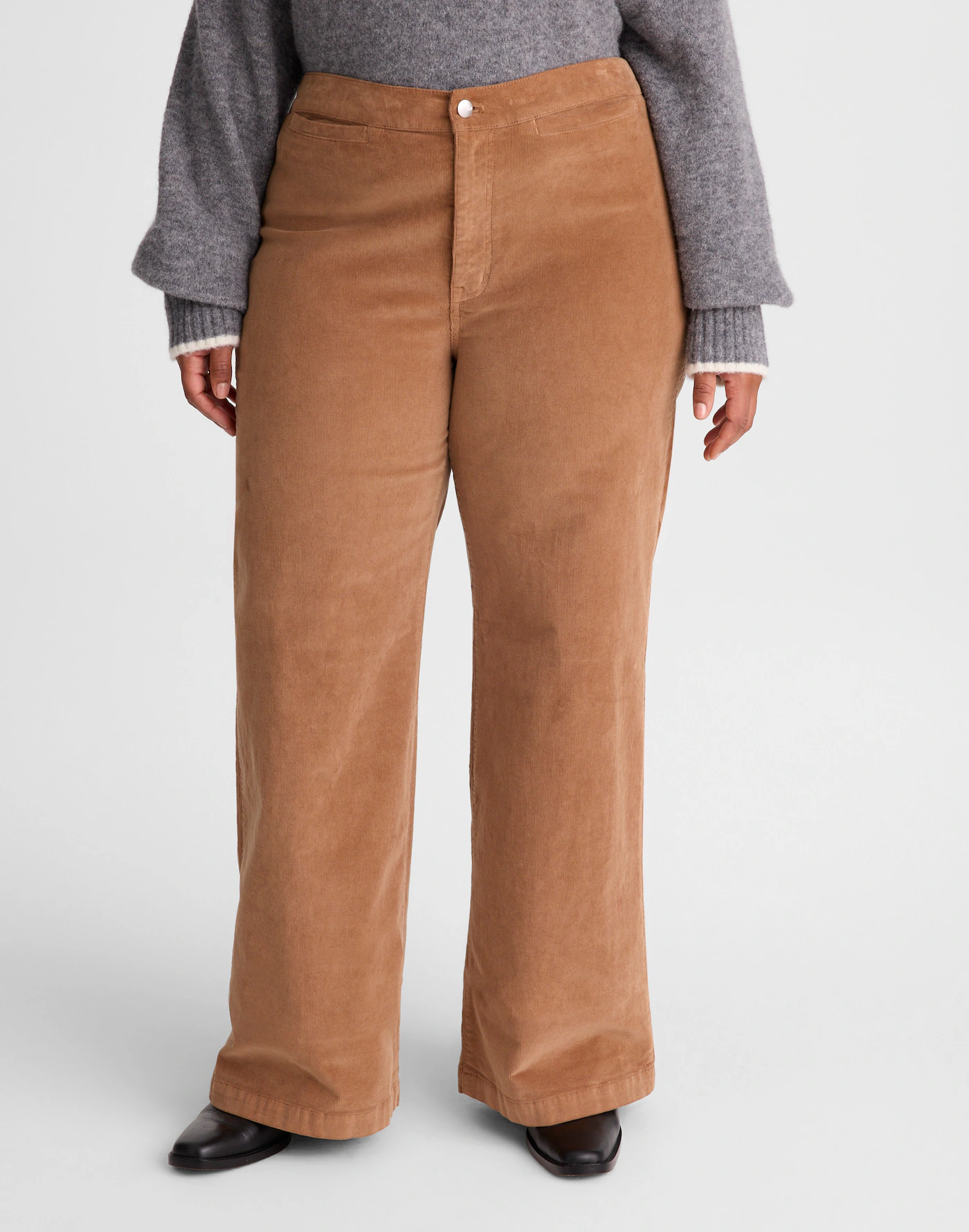 The Plus Wide-Leg Pant in Corduroy