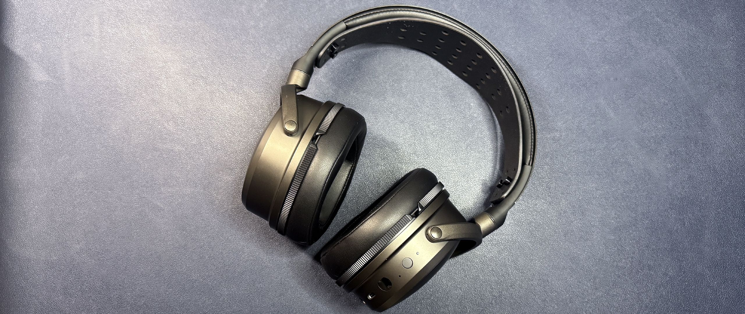photo of Audeze Maxwell 2 Review: Maxwell 1.5? image