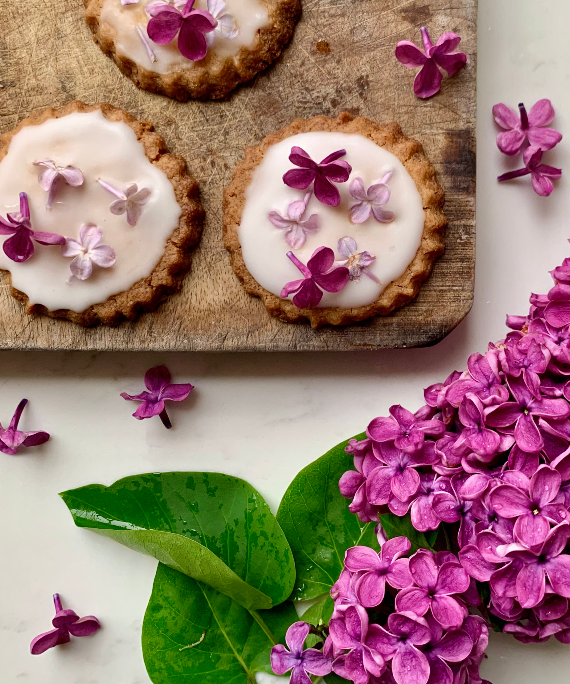 lilac flower shortbread cookies