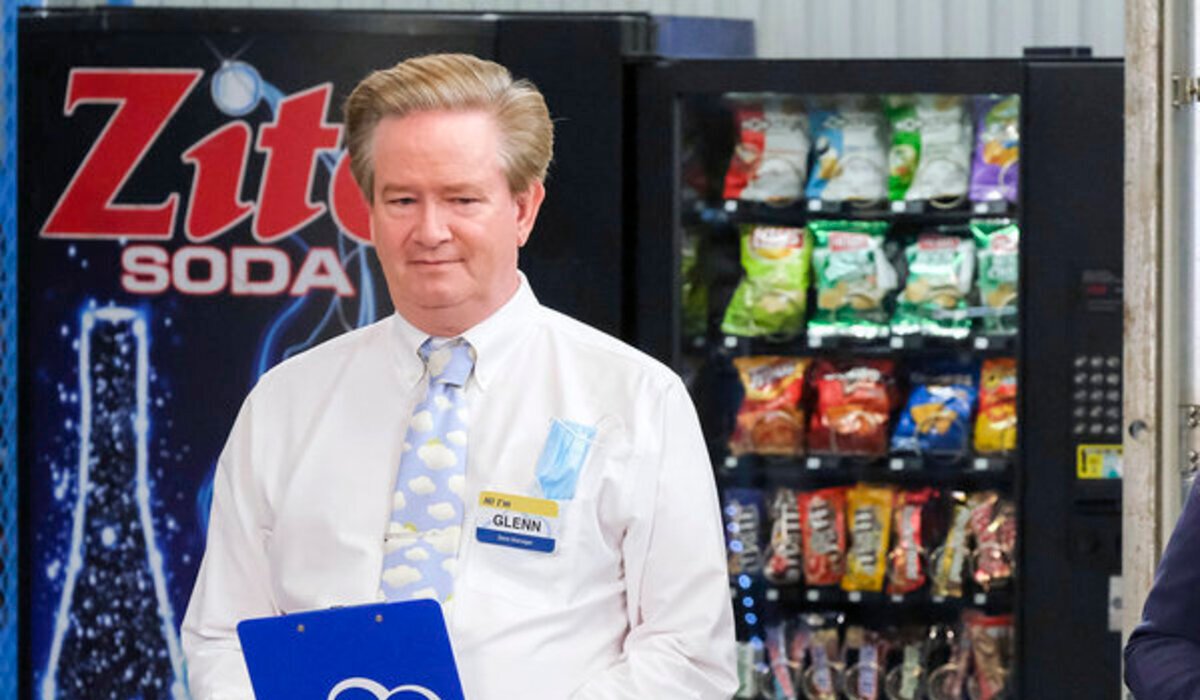 superstore season 6 mark mckinney glenn clipboard nbc