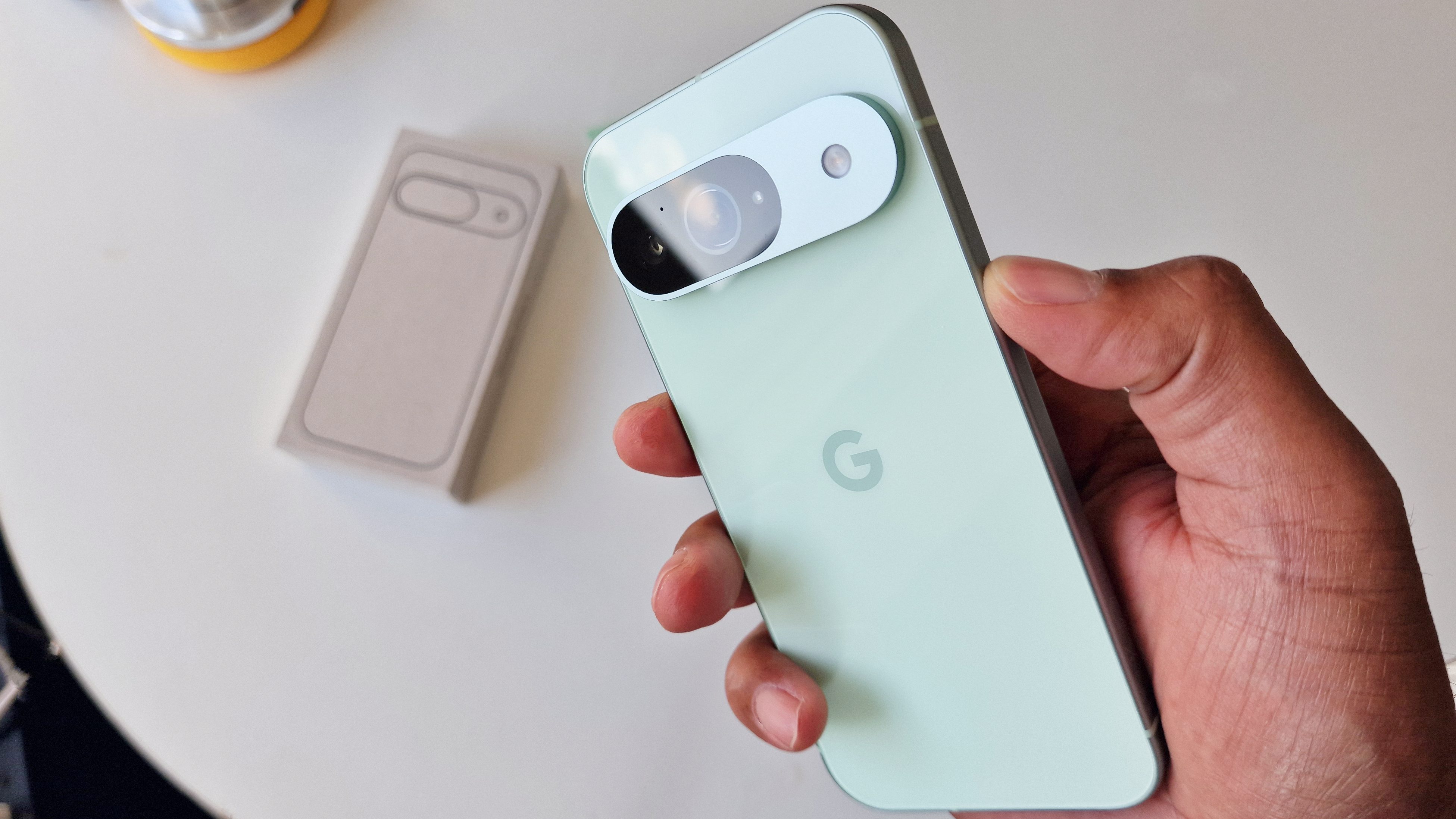 There's something strange going on with Google Pixel phone vibrations after the latest update