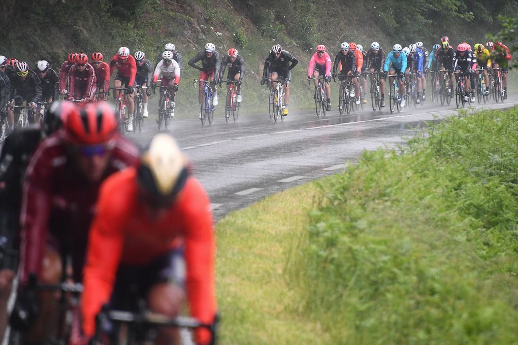 A wet day for stage 3 at the Criterium du Dauphine