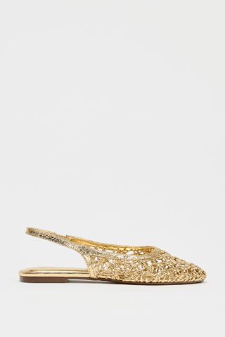 EAtcpeKZQZN6djHTUBfREF-320-80 33 اكتشاف أزياء Zara ذات المظهر المصمم للتسوق هذا الصيف