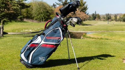 Wilson staff exo 2025 golf cart bag