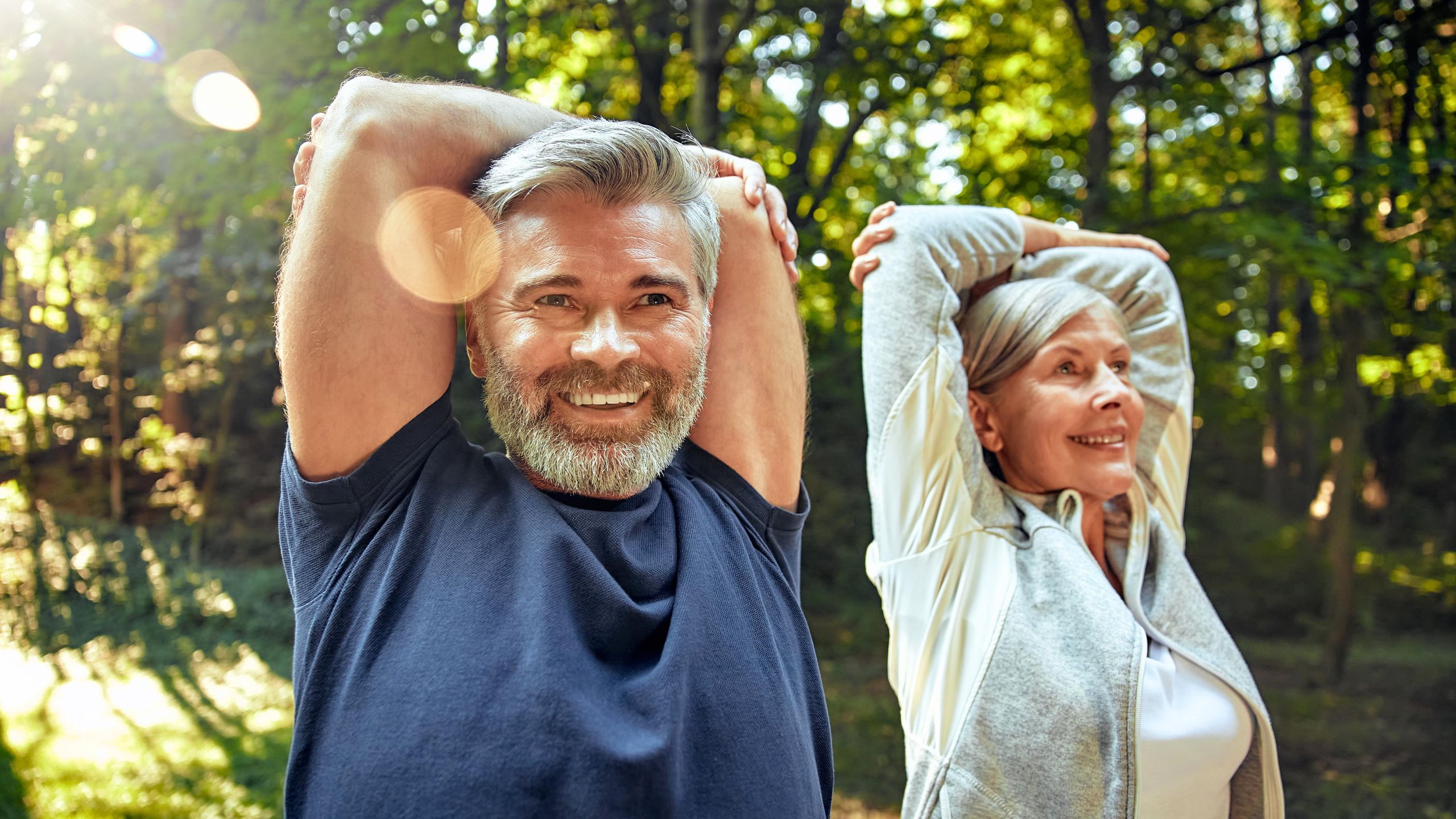 The 5-minute morning mobility routine this 65-year-old trainer swears by