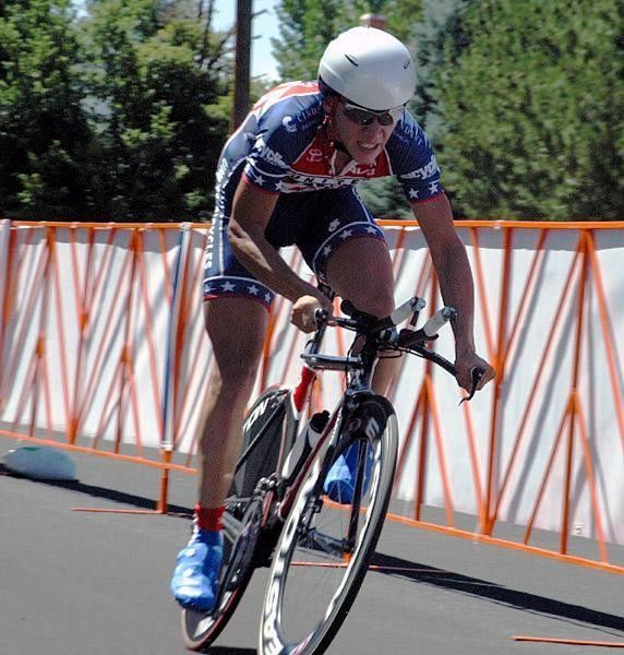 Chris Baldwin was the first rider to break sixteen minutes
