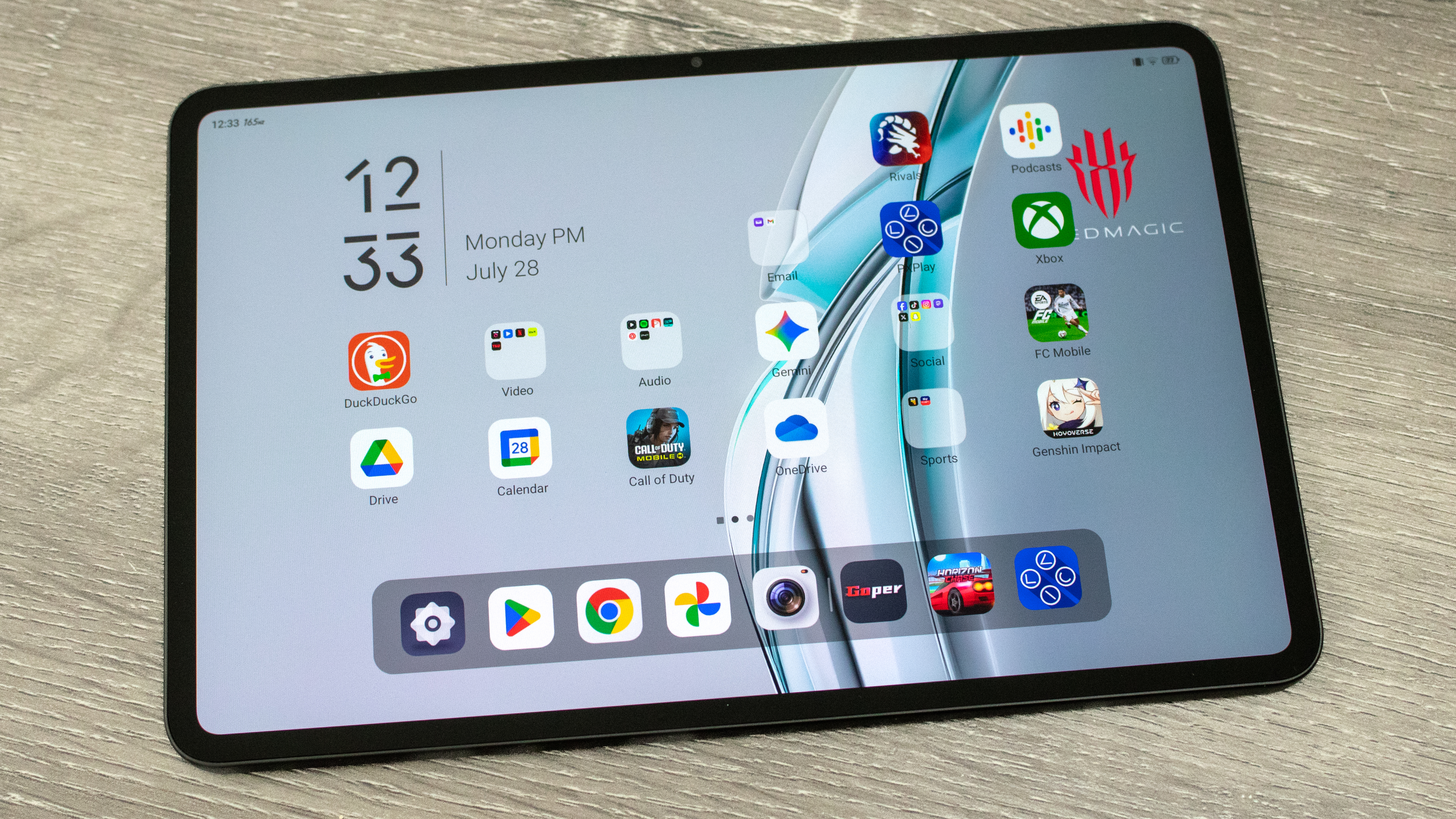 The RedMagic Astra Android gaming tablet