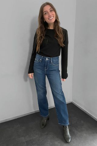 Zoe Anastasiou wears Good American jeans
