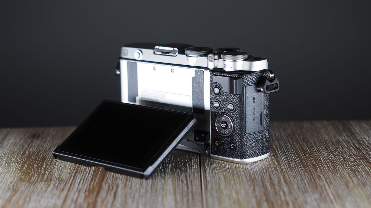 Olympus PEN E-P7