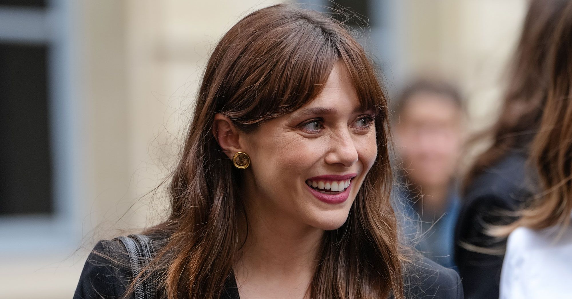 Elizabeth Olsen Wore Mary-Kate and Ashley’s Fave Color Combo