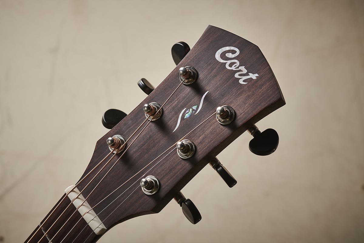 Cort Core-OC Series