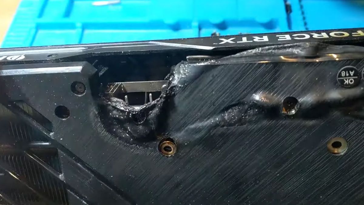 Charred RTX 4070 fell victim to a PSU without protection feature