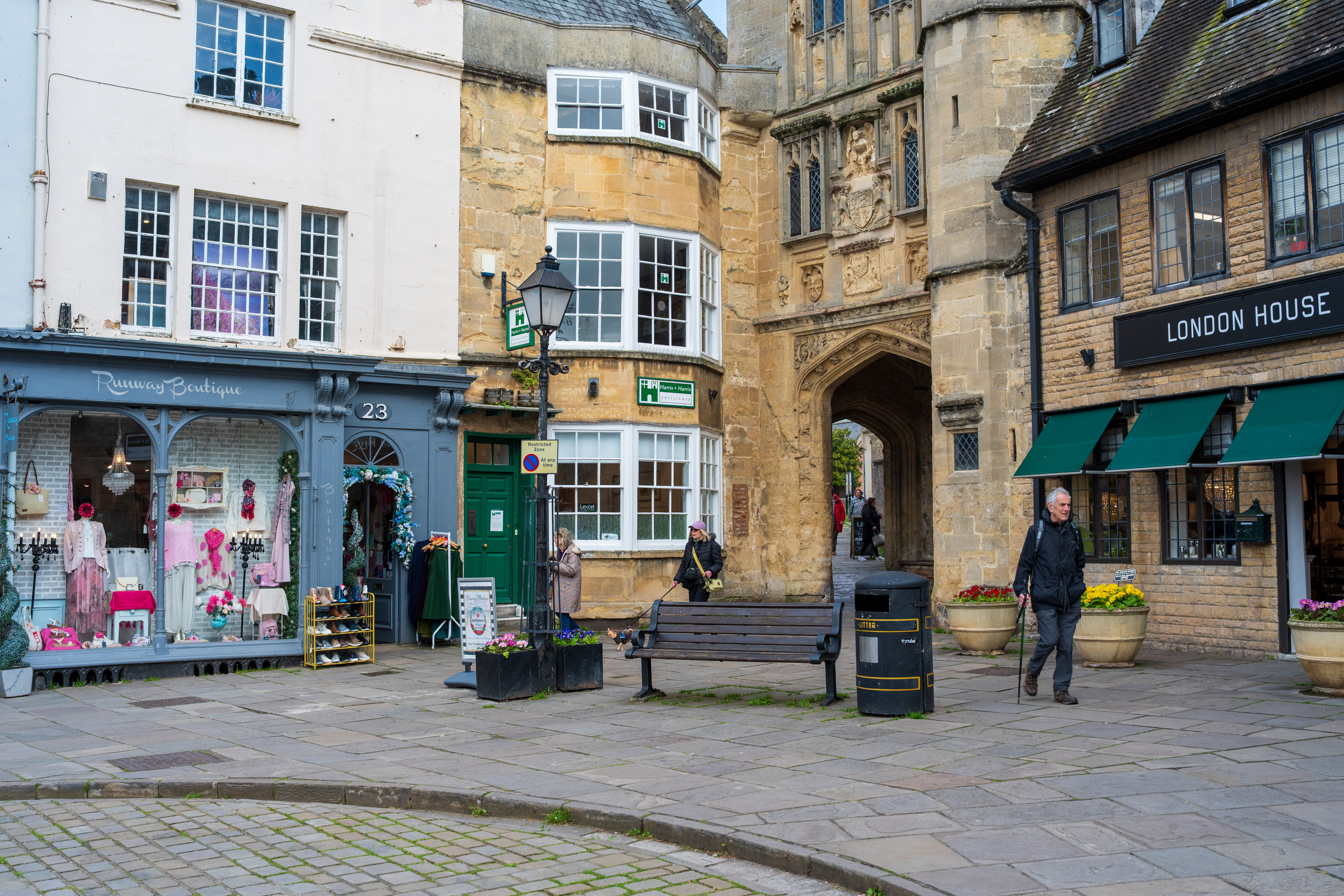 Viltrox AF 35mm f/1.8 Evo II sample shot