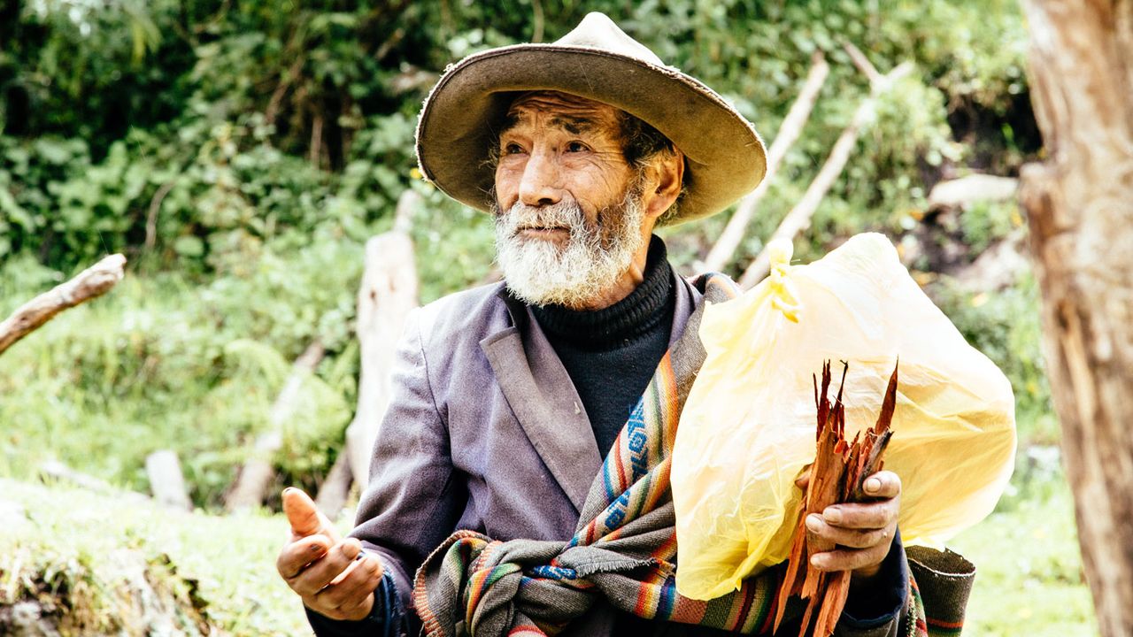 Salkanktay Trail with Mountain Lodges of Peru