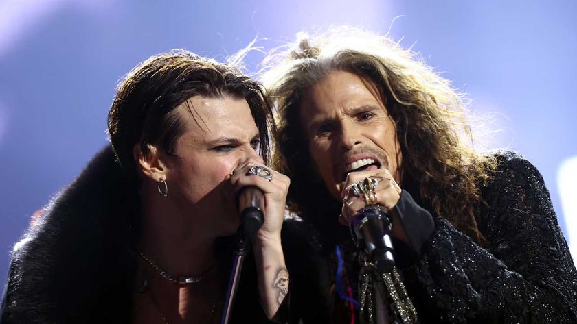 Yungblud and Steven Tyler onstage at the VMAs
