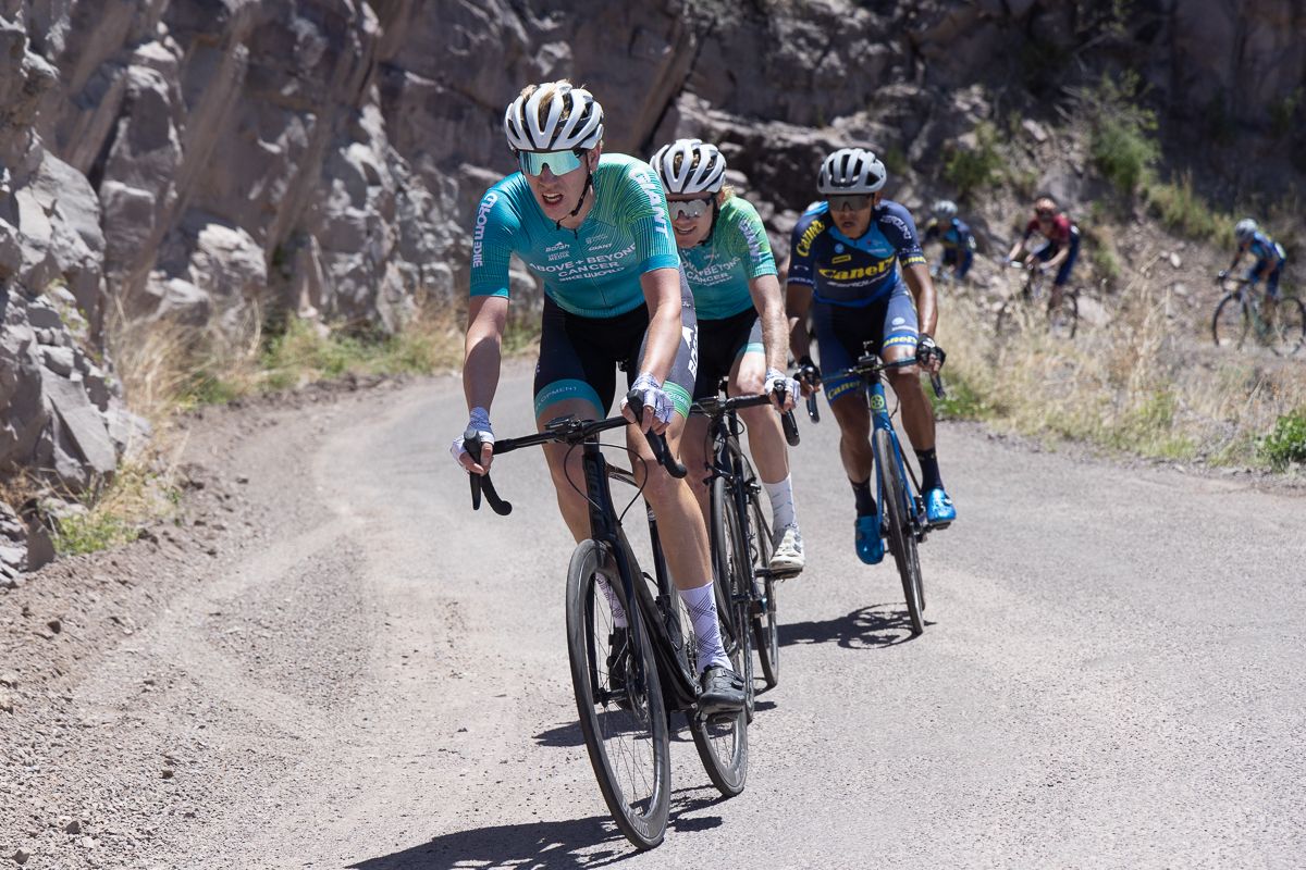 At 3km to go, the chase group splinted and Torbjorn Andre R&oslash;ed trailed Lopez by 9 seconds