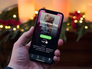 Best holiday playlists on Spotify