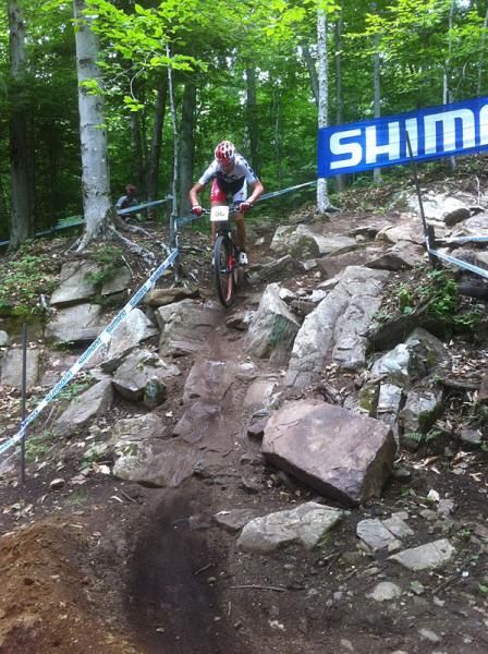 Christoph Sauser (Specialized) takes a drop