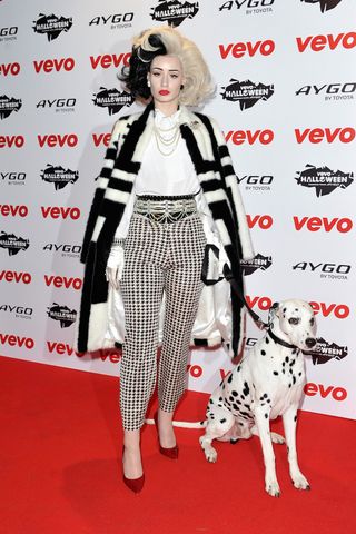 Iggy Azalea as Cruella De Vil at the VEVO Halloween Showcase, 2013