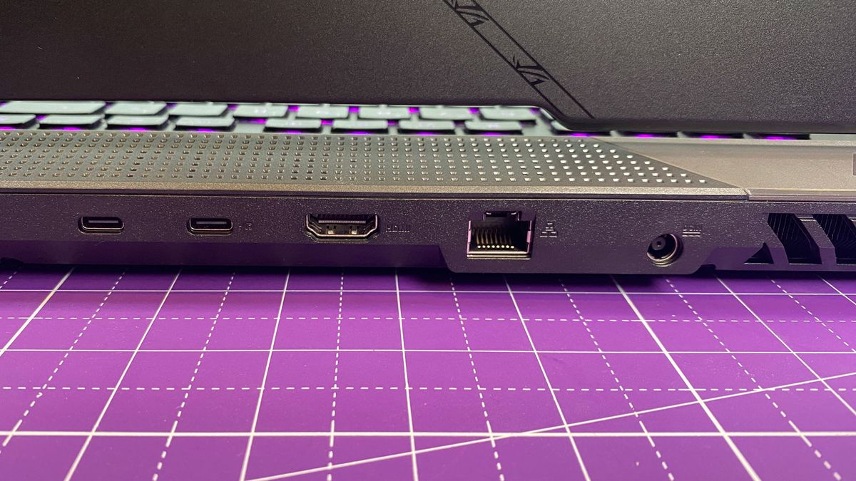 Asus ROG Strix Scar 17 X3D