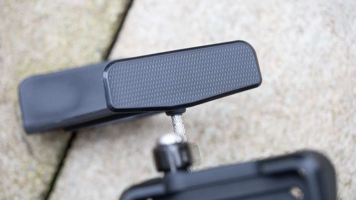 Wahoo Kickr Steer top of steering paddle