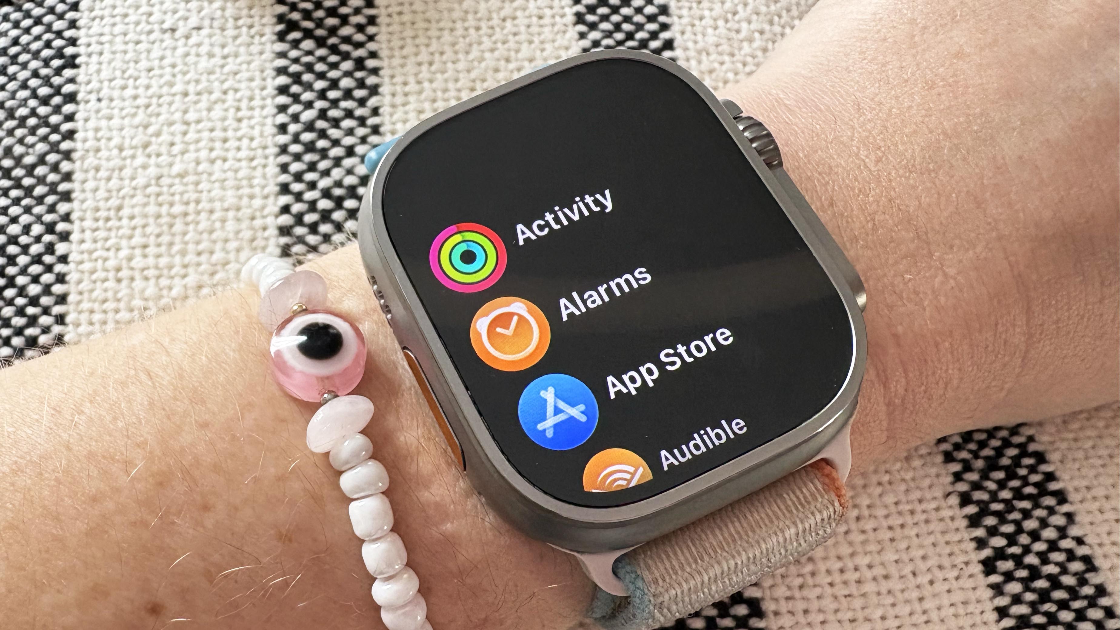 Apple watch grid view