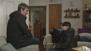 Cain talks to Kyle in Emmerdale 