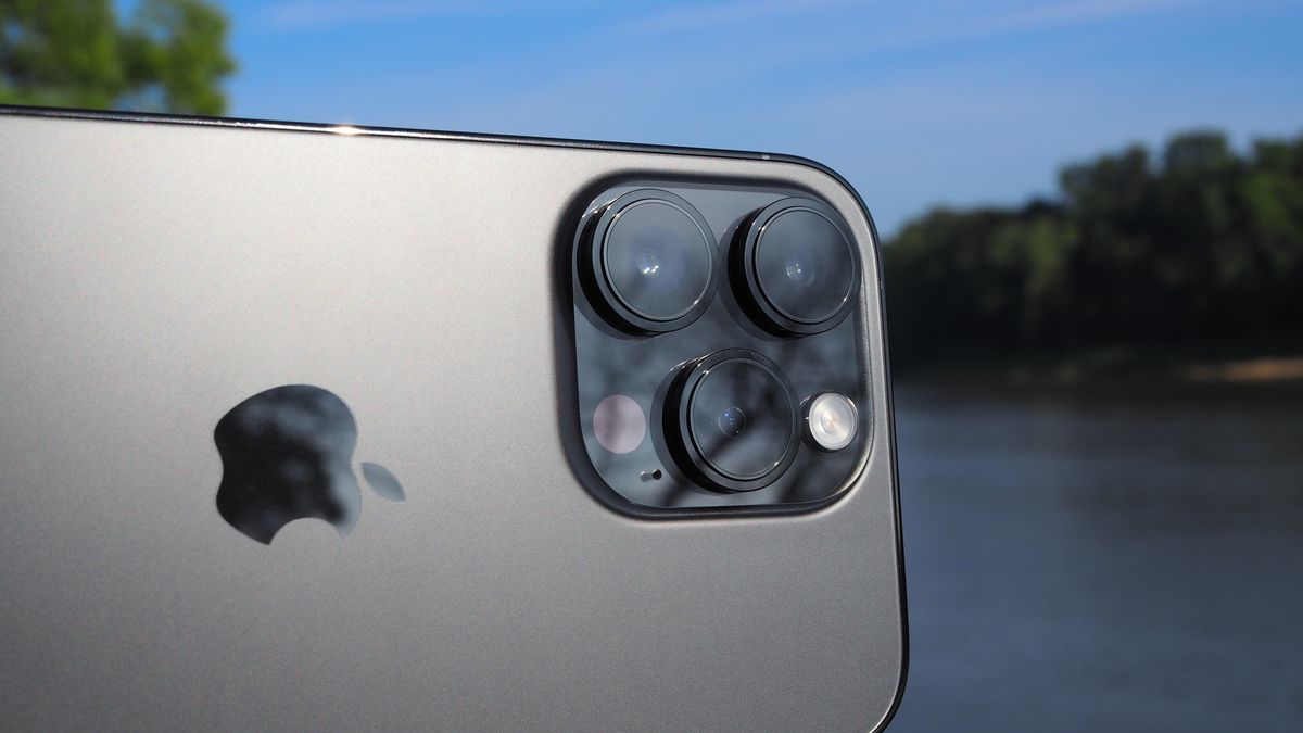 Působivý 48MP výkon iPhonu 14 Pro je prozkoumán v novém srovnání