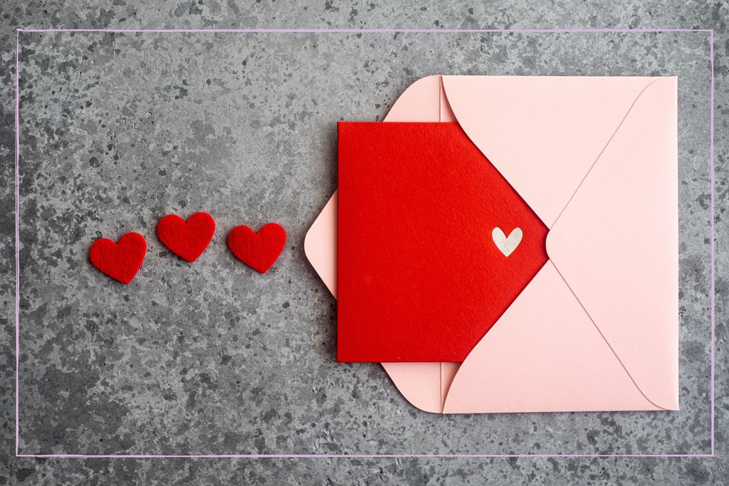 what-to-write-in-a-valentine-s-day-card-tips-and-templates-goodto