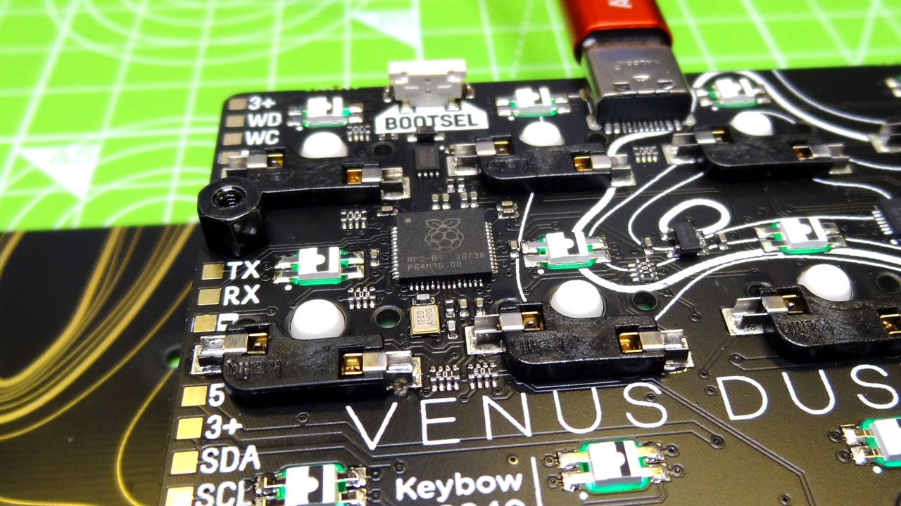 Pimoroni Keybow 2040