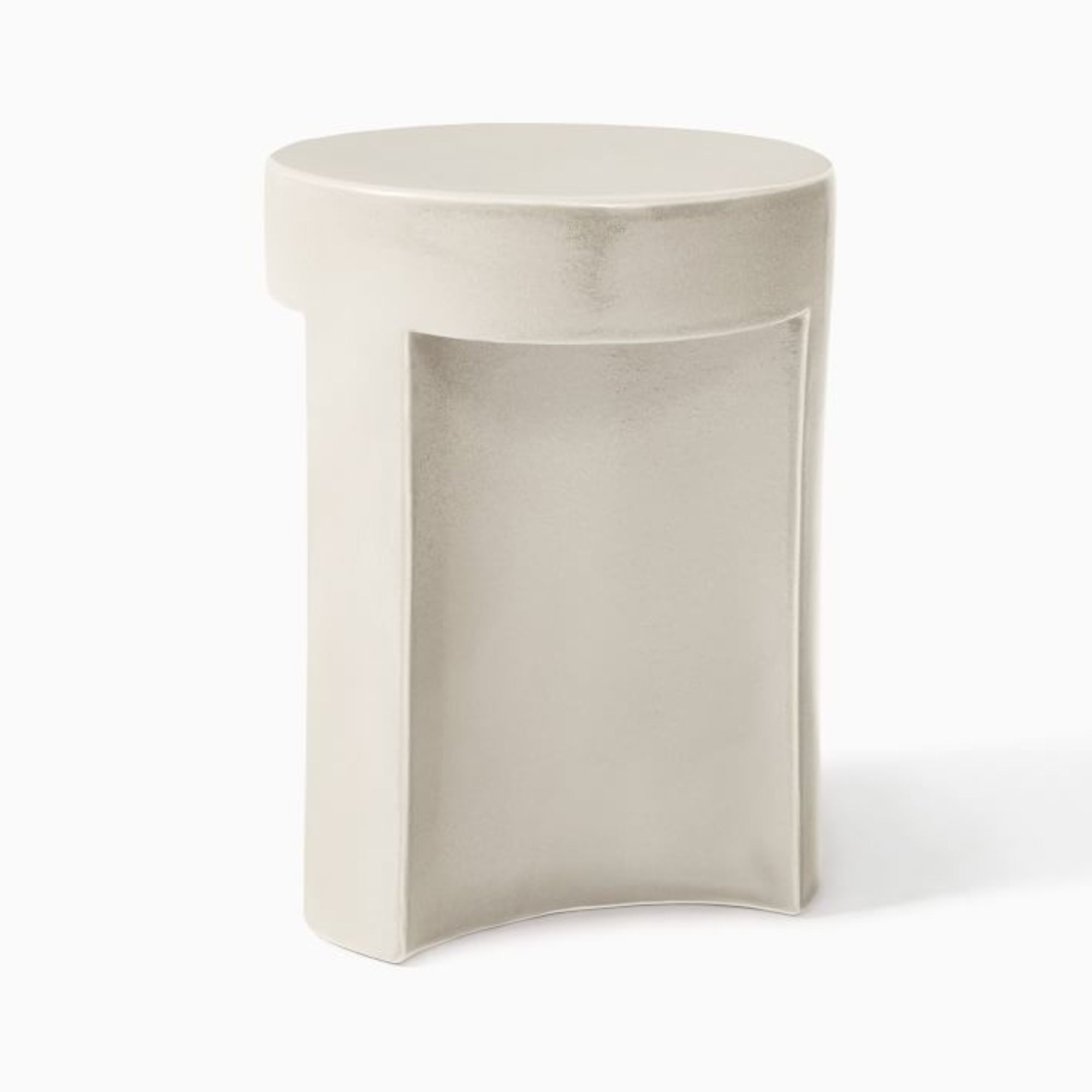 Essie IndoorOutdoor Round Side Table