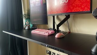 A side angle shot of the Secretlab Magnus Evo desk including the control panel.