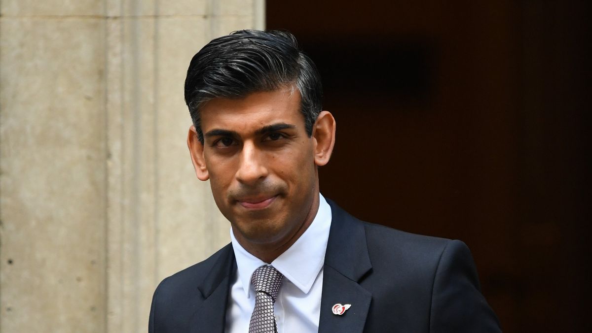 Why has Rishi Sunak failed to hire a new ethics adviser? | The Week