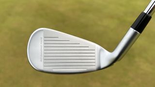 Photo of the face of the Tour Edge Exotics X725 Iron