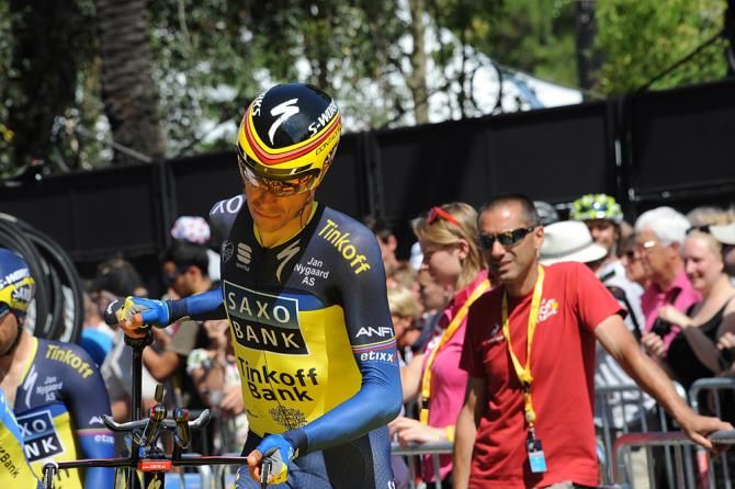 Alberto Contador gets his bike lined up for the TTT