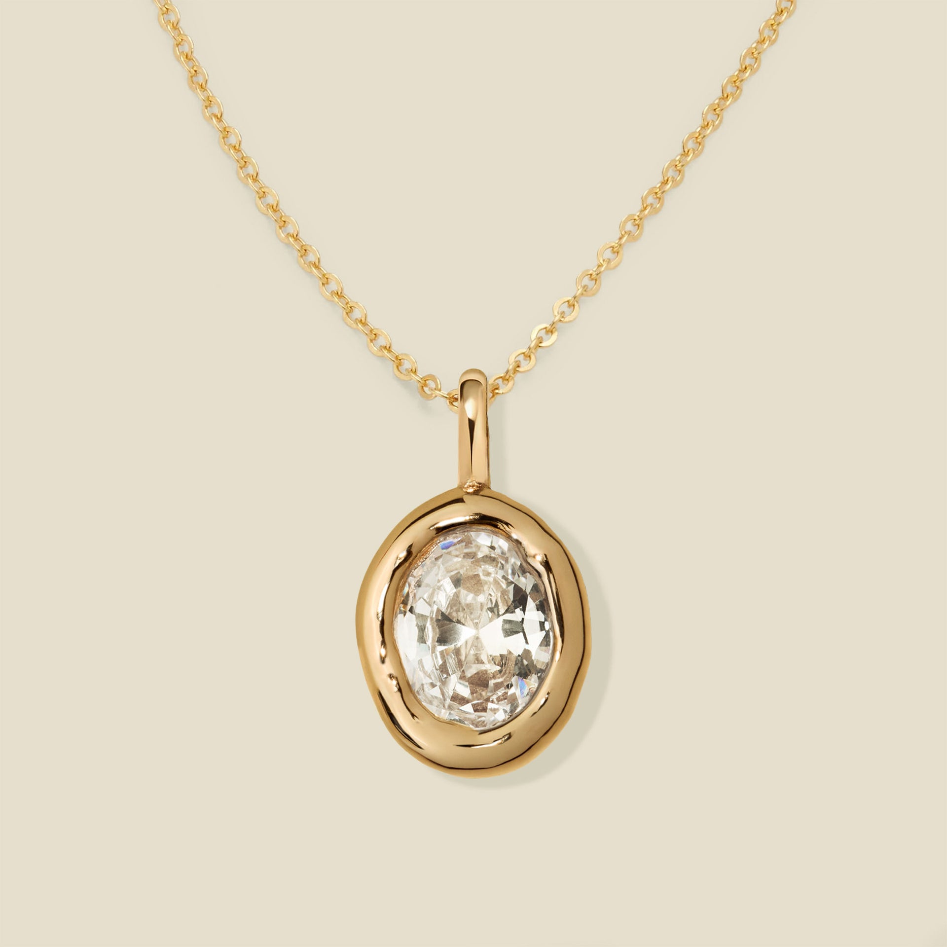 Tova Oval Charm Necklace - Gold Vermeil / 16"-18"