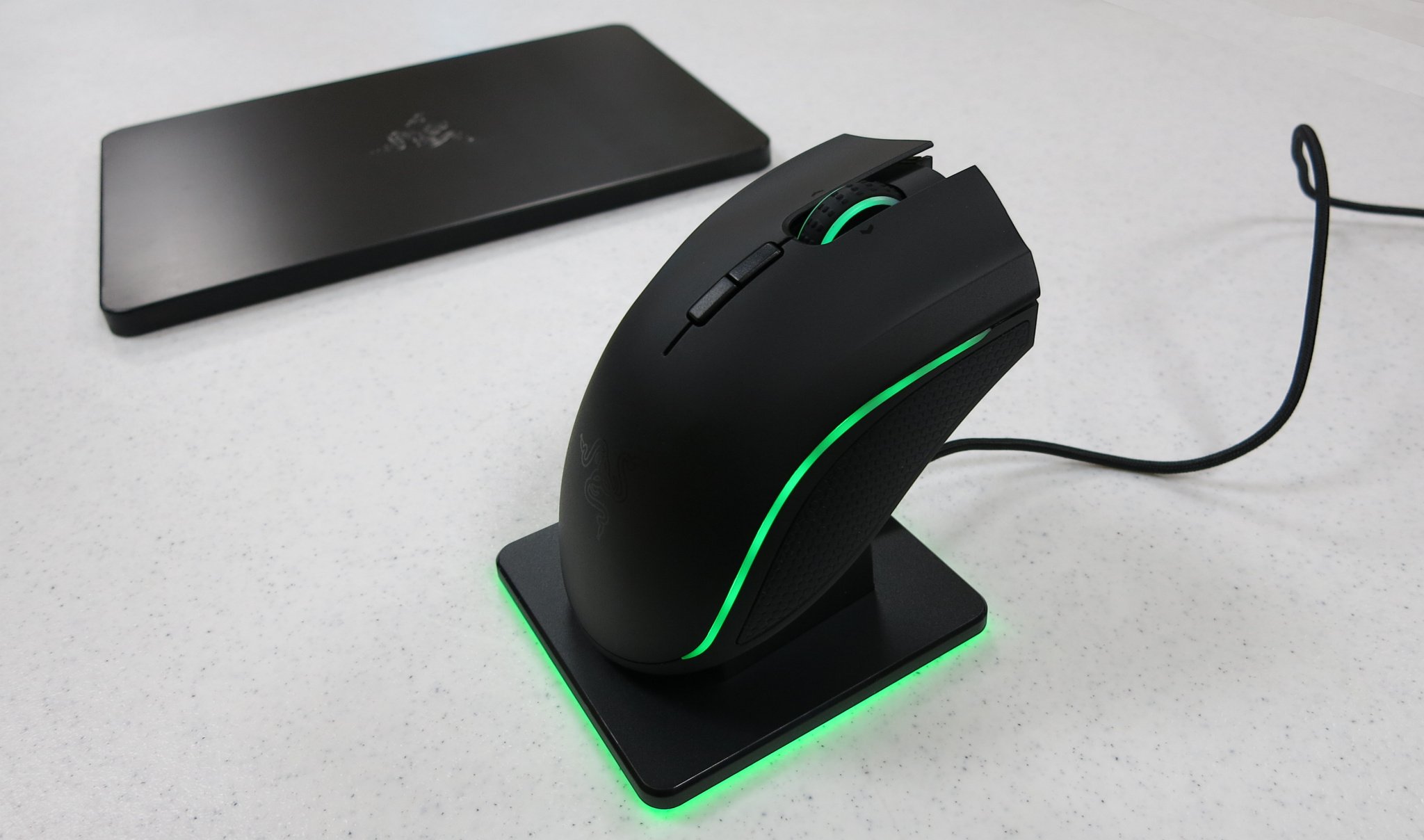 Razer Mamba Wireless Gaming Mouse: Chroma RGB Lighting.