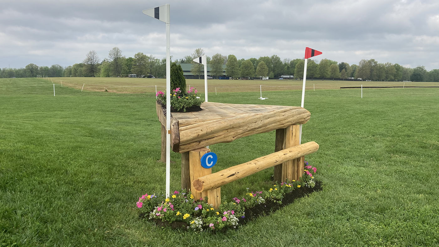 Fence16c